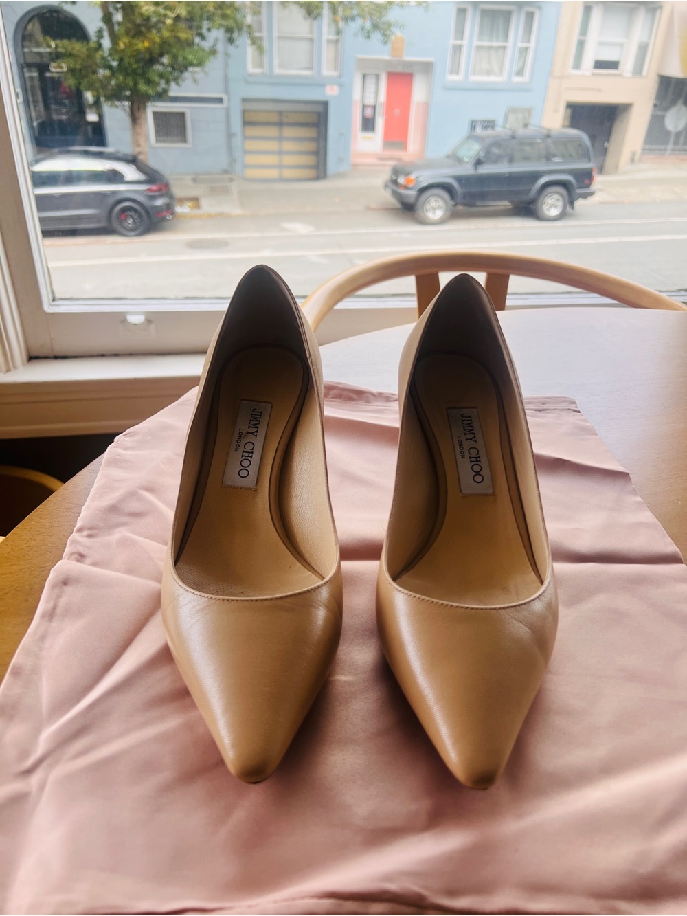 Jimmy Choo Beige/Tan Pointed-Toe Leather Pumps - Very Good Cond. - SZ 39
